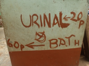 Urinal in Madina, Accra  © Lisa Freiburg